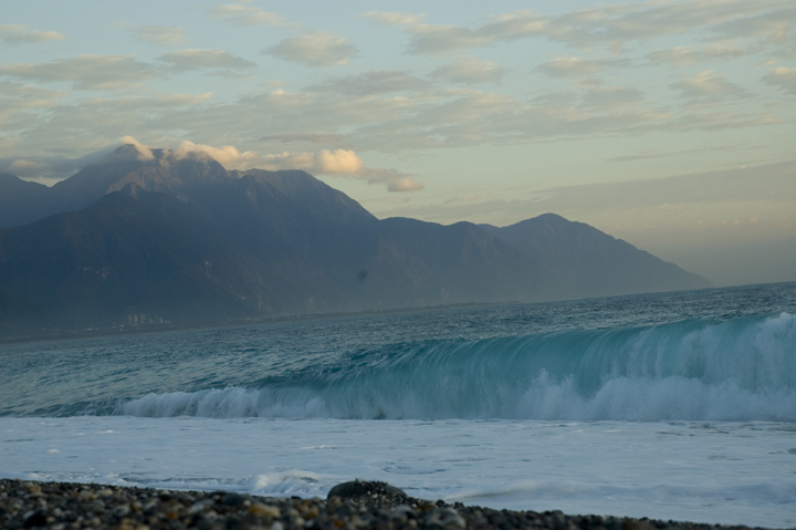 cloud formation on the sea 2008 dec e